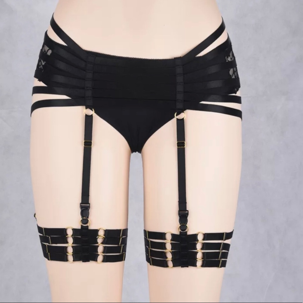 Black Garters Belt Body Harness BDSM Bondage…